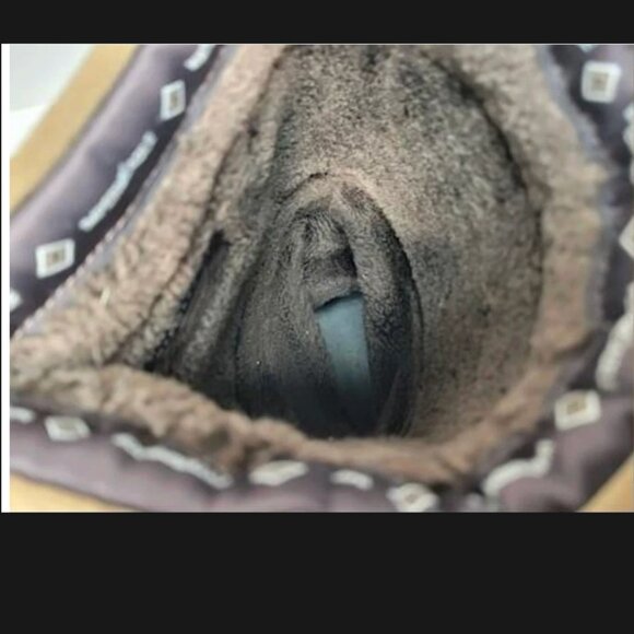 Manitobah Mukluks Snowy Owl Suede Fur Shearling Tall Boots Women 5 Tan Brown - Picture 4 of 6